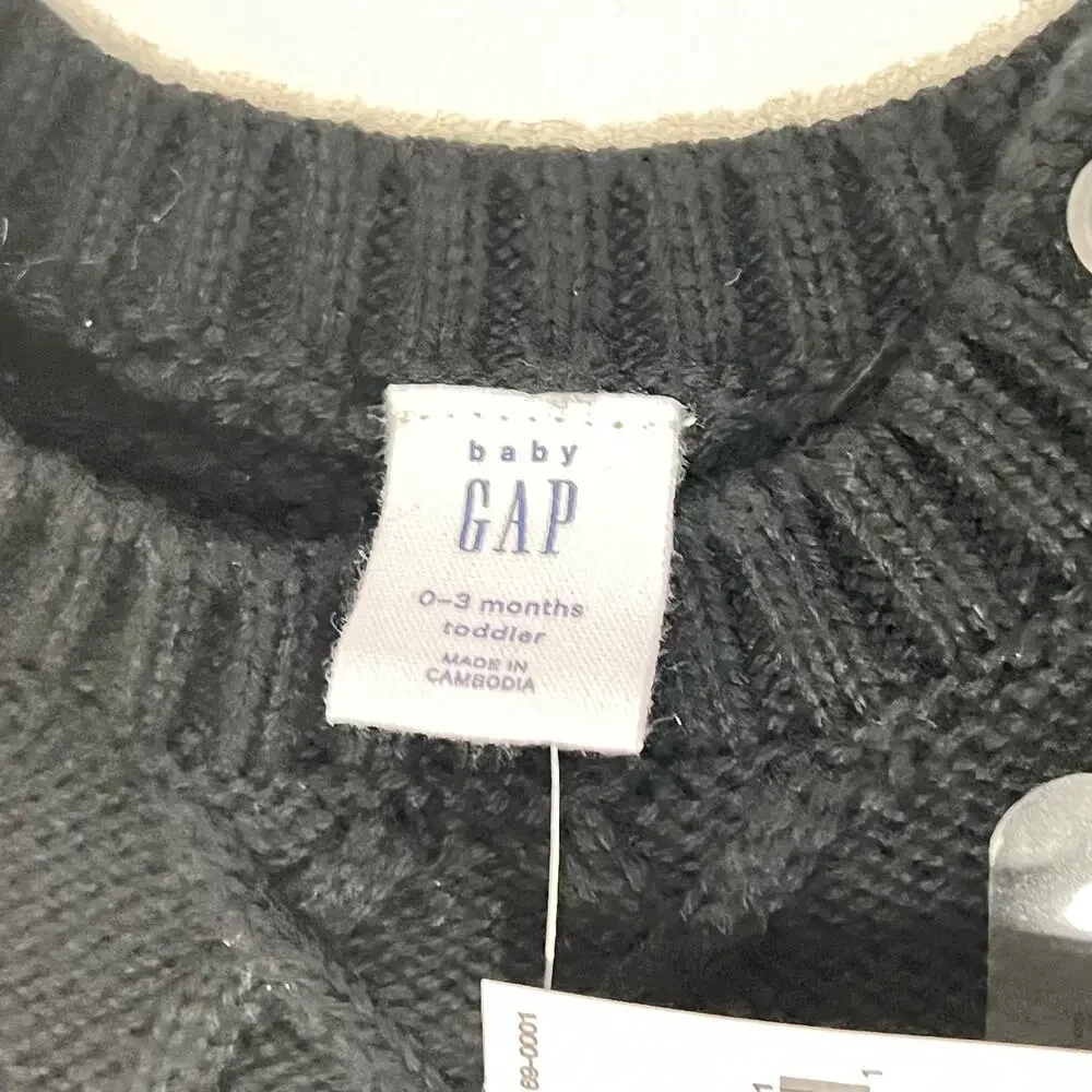 Baby Gap  Black Knitted Long Sleeve Sweater Sz 0-3M